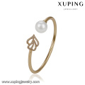 51763 Xuping wholesale two Heart-shaped elegant Pearl bangle for Wedding